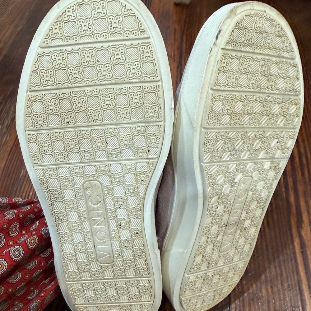 Vionic Kimmie Slip On Sneaker Mist Suede Womens Sz 6.5 Comfort Walking Shoes - Picture 8 of 8